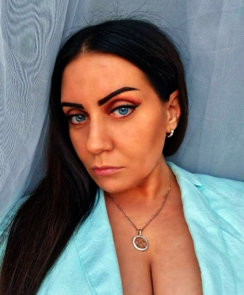 У меня есть все, что нужно для нашего незабываемого удовольствия. 💋🔥
Я живу в самом сердце Москвы, где зажигает ночная жизнь и сияют огни города. Вместе мы погрузимся в мир страсти и наслаждения, где каждая минута будет наполнена неподдельной эмоциональной связью. 💕
Мои услуги включают все, что тебе захочется: классический и эротический массаж, сексуальные игры, ролевые сценарии и многое другое. Я знаю, как доставить тебе настоящее удовольствие и сделать тебя счастливым. 💫
Мои фото настоящие, чтобы ты мог убедиться в моей красоте и сексуальности. Каждая моя фотография отражает мою нежность и страсть, которые ждут именно тебя. 😉
Мои клиенты всегда оставляют положительные отзывы о нашей встрече, отмечая мое профессионализм, чарующую энергию и умение угадать все тайные желания. Я гарантирую, что ты останешься доволен и захочешь вернуться ко мне снова и снова. 💖
Так что не медли, дорогой, и дай себе возможность открыть новый мир страсти и наслаждения со мной, в Москве. 🌃💫 Лиана